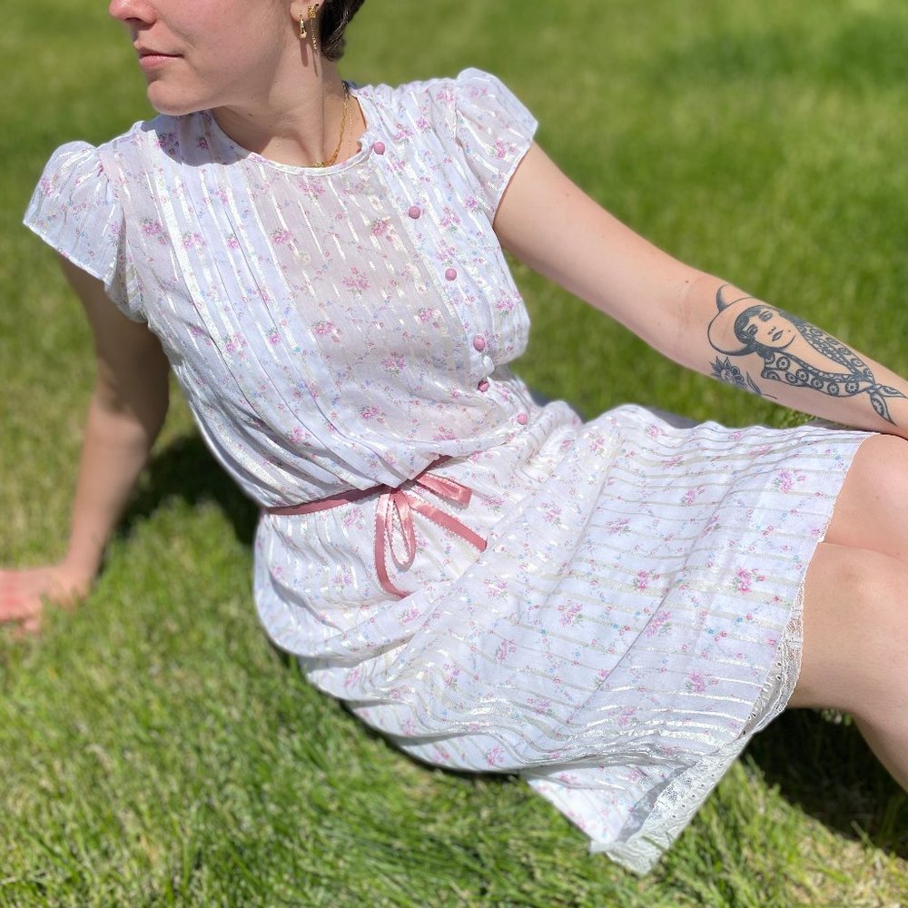 LF Petite Division of Leslie Fay 1980s Cottage Dress